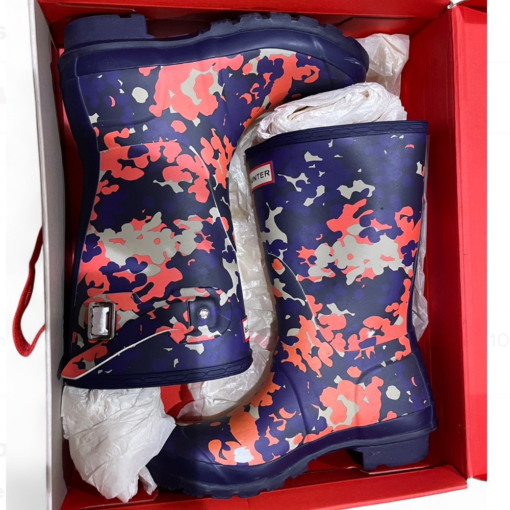 Hunter Blue and Pink Camouflage Boots